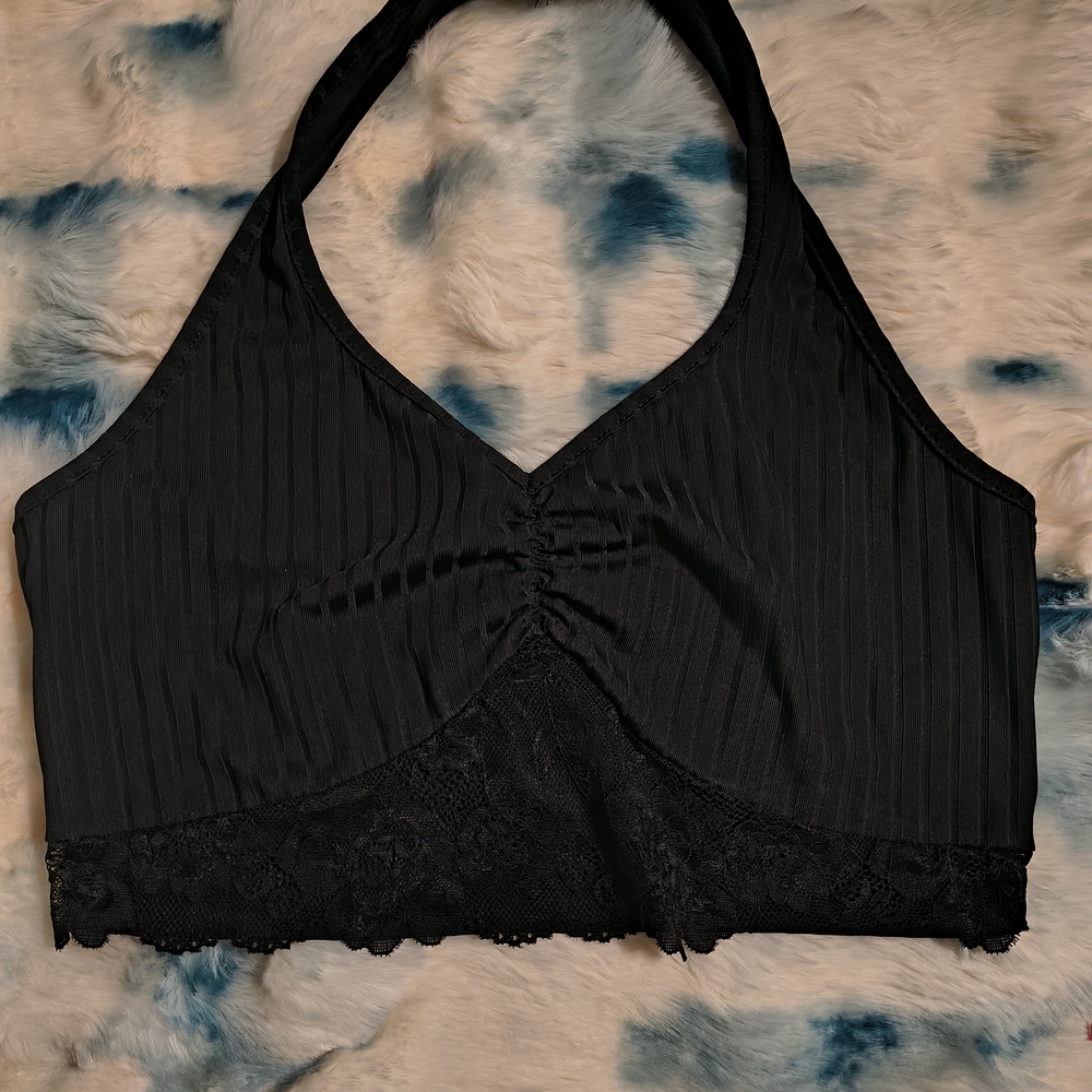 SHEIN Black Ribbed Lace Halter Bralette